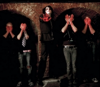     My Chemical Romance - You Know What They Do To Guys Like Us In Prison