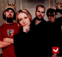     Guano Apes - Pretty In Storm