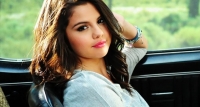 ����� � ������� ����� Selena Gomez - Rule the world