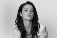 ����� � ������� ����� Meg Myers - Curbstomp