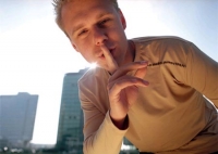 ����� � ������� ����� Armin Van Buuren ft. Suzanna - If you should go (go now)