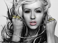    Christina Aguilera - Walk away