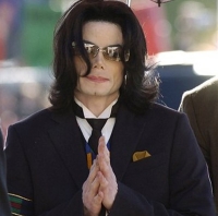 ����� � ������� ����� Michael Jackson - They Don't Care About Us