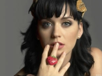 ����� � ������� ����� Katy Perry - E. T. (Futuristic Lover)