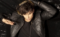 ����� � ������� ����� Eric Saade - Crashed on the dance floor