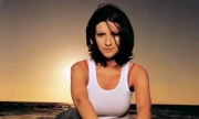 ����� � ������� ����� Laura Pausini - It's Not Goodbye