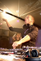 �����, ����� ����� Dj ���� - �� �� �� ����
